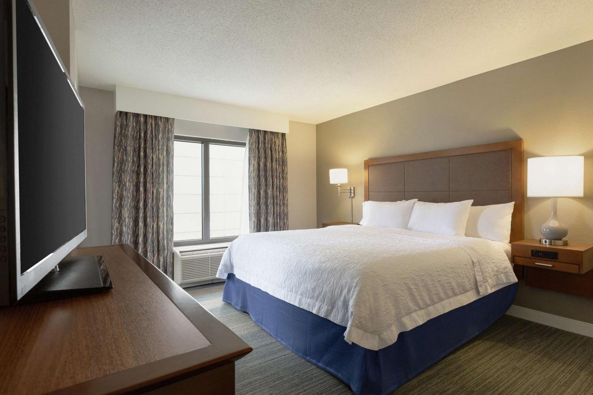 Hampton Inn & Suites Nashville-Downtown Esterno foto